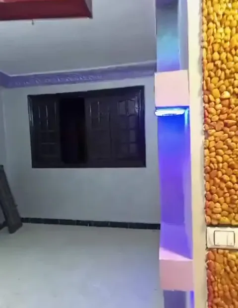 شقه ايجار قديم 59 سنه سادس بلاكونه عماره جديده