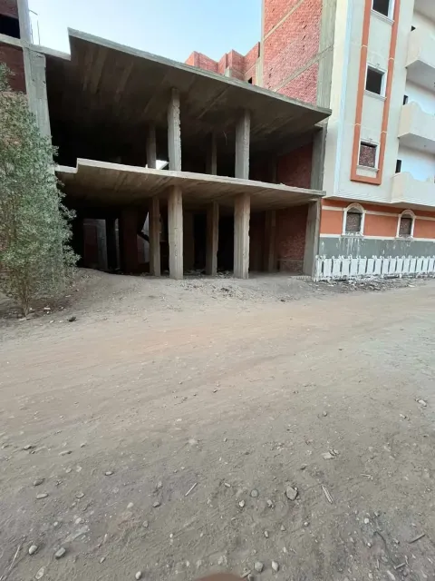 عماره للبيع مبني دورين