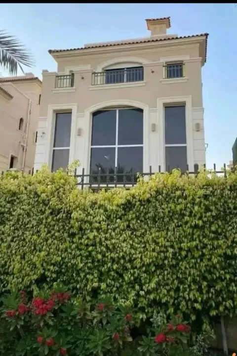 Villa For Sale in Fifth Settlement