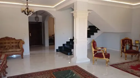 للبيع ڤيلا توين هاوس في كمبوند