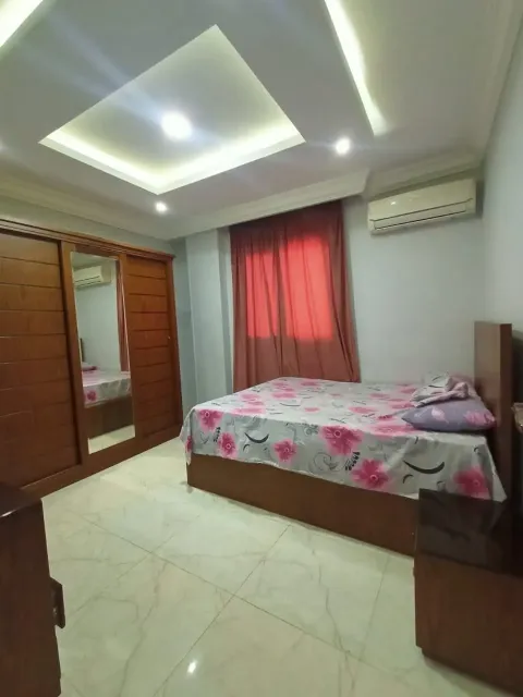 شقه للايجار الحي الاول المجاوره الثالثه ثالث