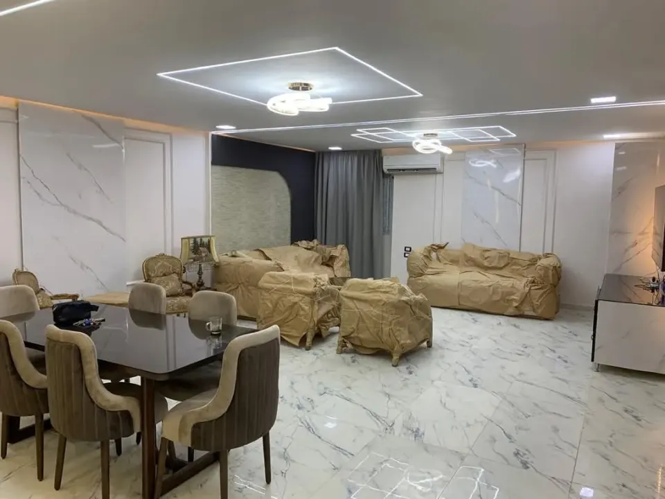 Apartment For Sale in Maadi