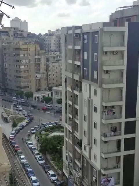 شقة للبيع علي محطة ترام الوزارة مساحتها 172 متر