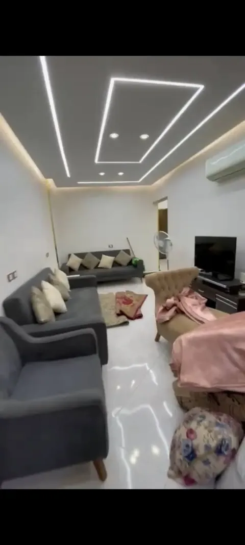Apartment For Sale in El Manial