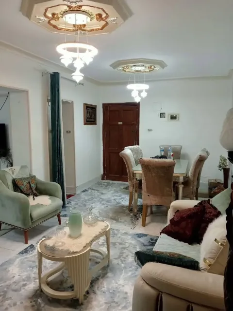للبيع شقه في الجوهره دورأول علوي 114متر بورسعيد
