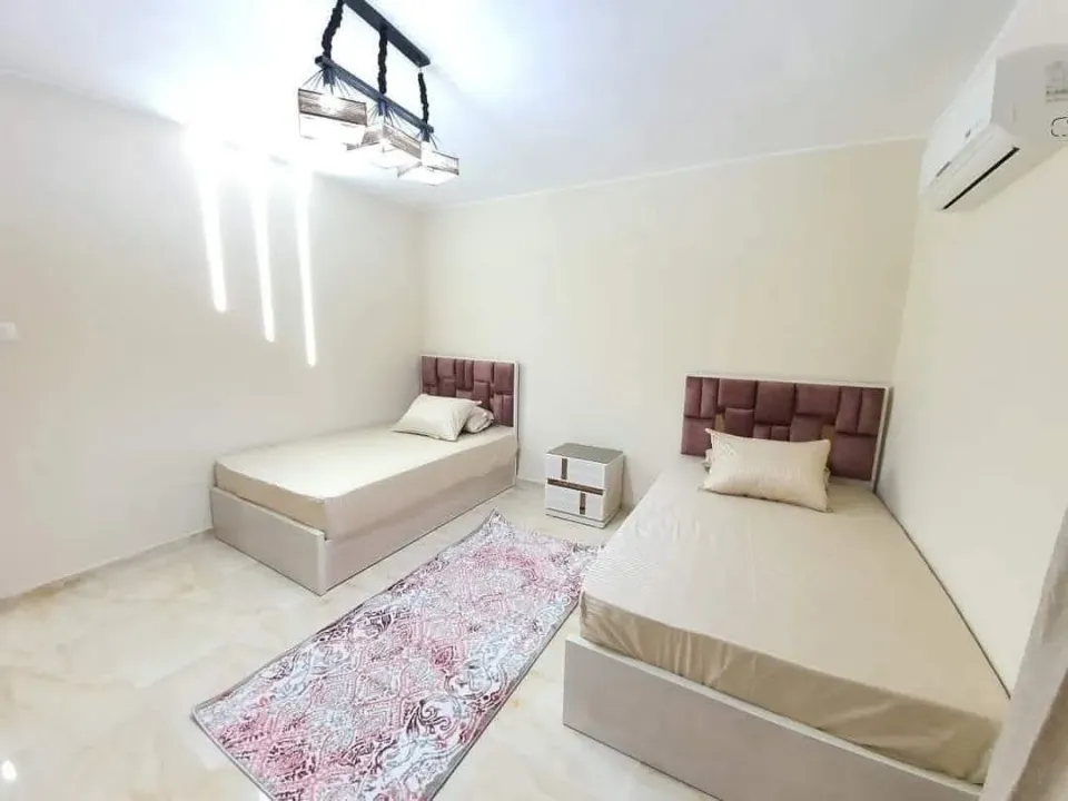 شقة مفروشة للايجار اووول سكن فندقية😍😍 شارع البطراوي