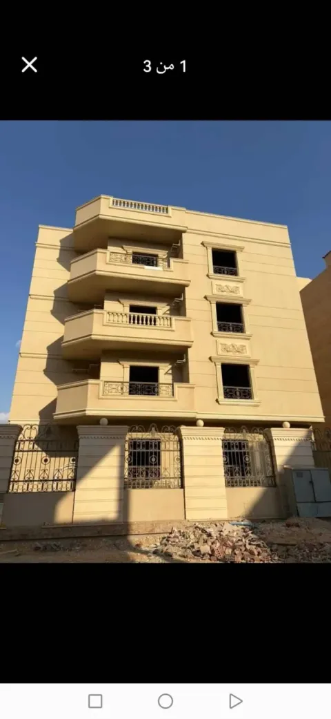 شقةالاندلس 1 خطوات من اهم كمبوند ... القطاميه