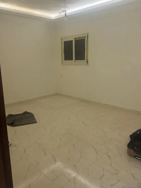 شقةللبيع بين شارع العدوي ناصيه كوكو اند اس اللبيني