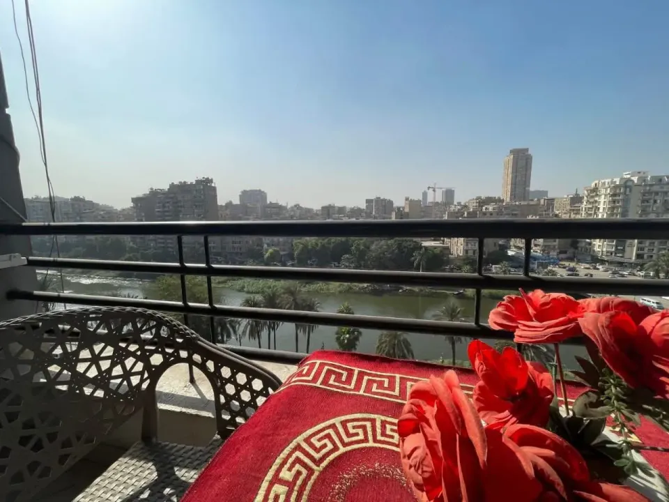 شقة فندقية مفروشة للايجار اليومي علي النيل دايركت