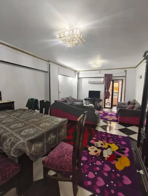 شقه للبيع