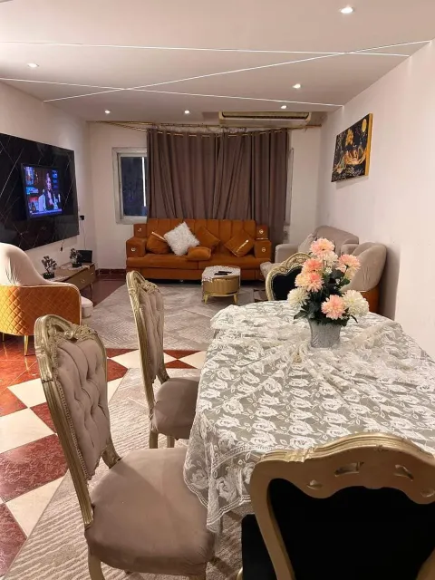 شقه للايجار المفروش بعمارات رامو أمام سيتي استارز