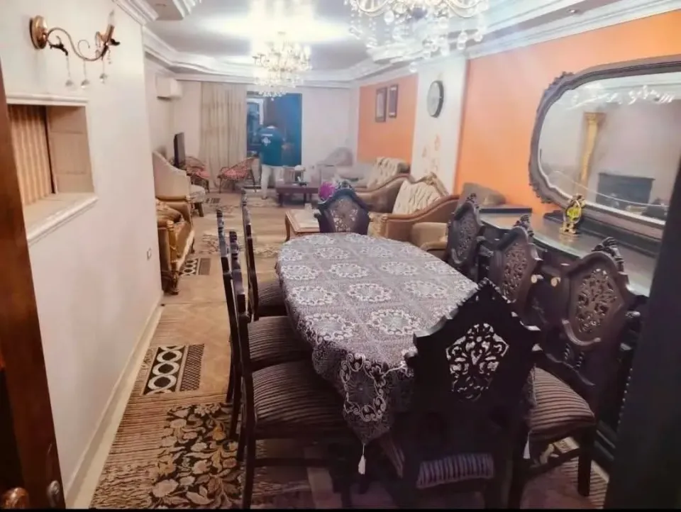 شقه ١٦٦ م للبيع مربع منشية البكري مصر الجديدة