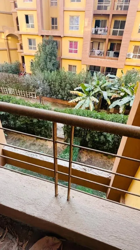 شقةللبيع نص تشطيب دور تاني مالك تاني نموذج B