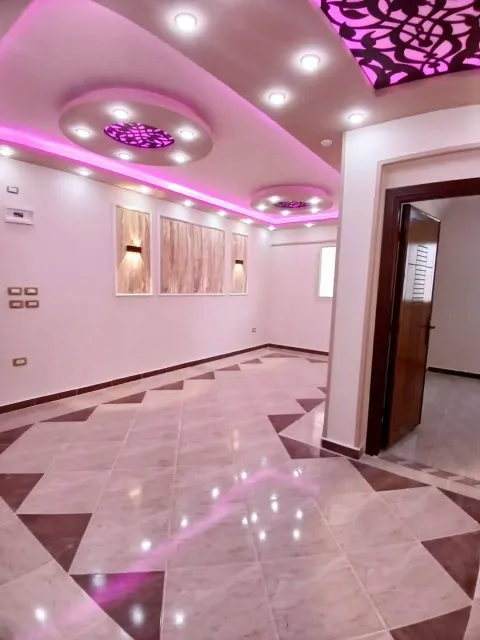شقه للبيع