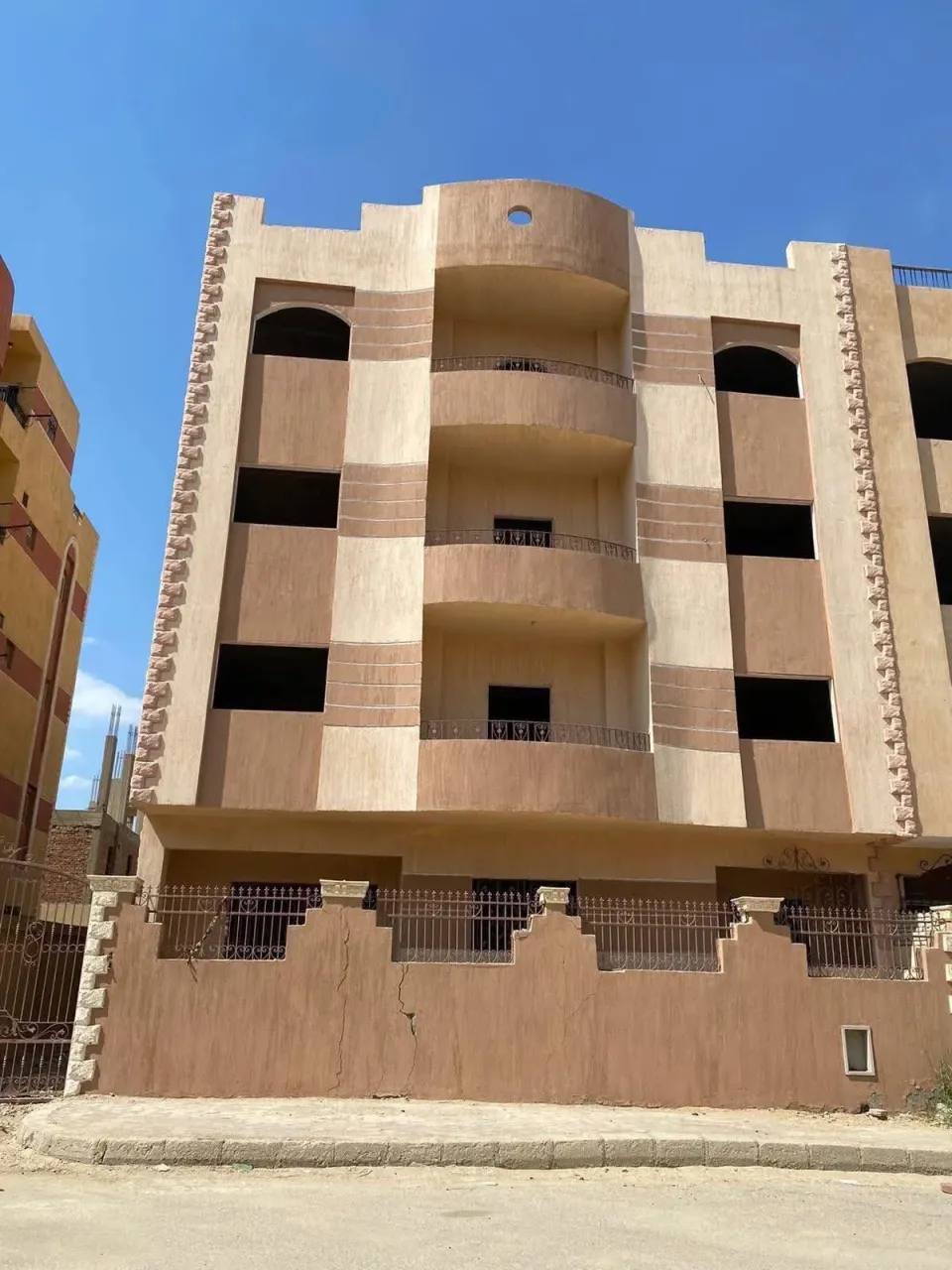 🏡 للبيع بالفيوم الجديدة 🏡 🔹 فيلا اسكان عائلي