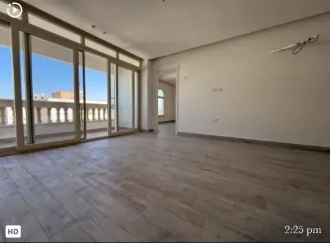 شقة للإيجار السكني – شيراتون (موقع مميز جدًا)