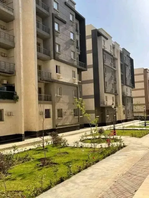 Apartment For Sale in Hadayek 6Th Of October