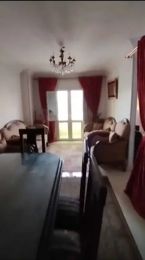 شقه للبيع بالنزهه الجديده متشطبه بانوراما بحري