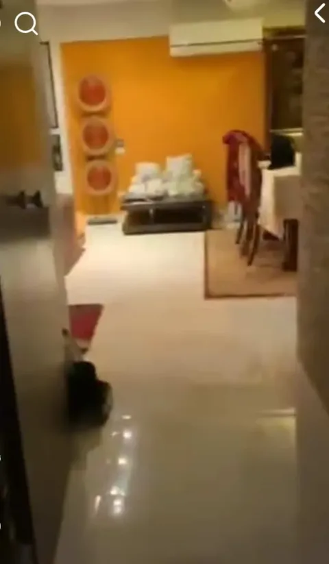 شقةللبيع مساحتها 210دور عاشر كامله المرافق متشطبةسوبر لوكس بالعباسية