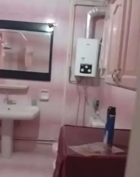متاح استوديو للايجار⬛♦️٢ غرفه♦️٢ رسبشين 🛋️ حمام ومطبخ