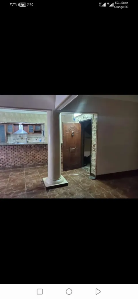 للبيع من المالك إبن سندر بجوار مترو حمامات القبةشقة ١٣٧م