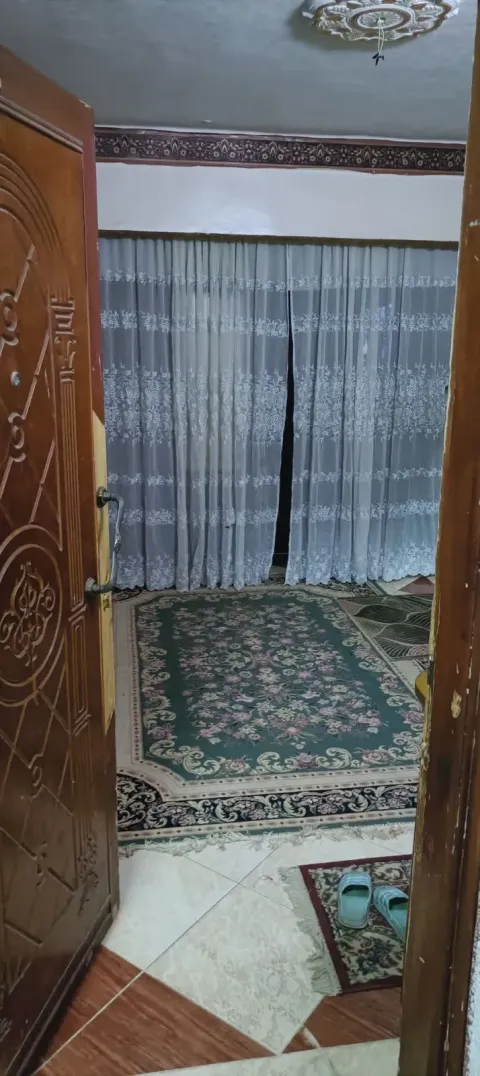 تملييييييك خلف الوحده الصحيه منوضبه كلها معاد
