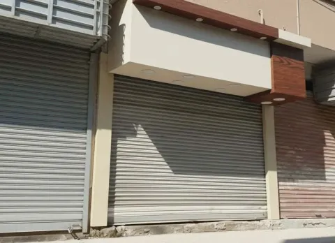محل للايجار٥ الف او مليون و٣٠٠ الف للبيع بسوهاج