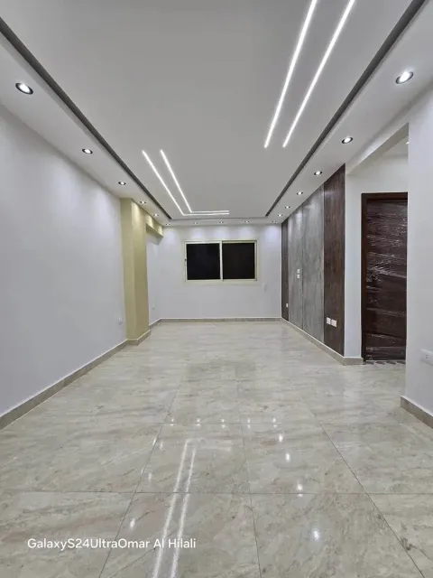 Apartment For Sale in Hadayek Al Ahram