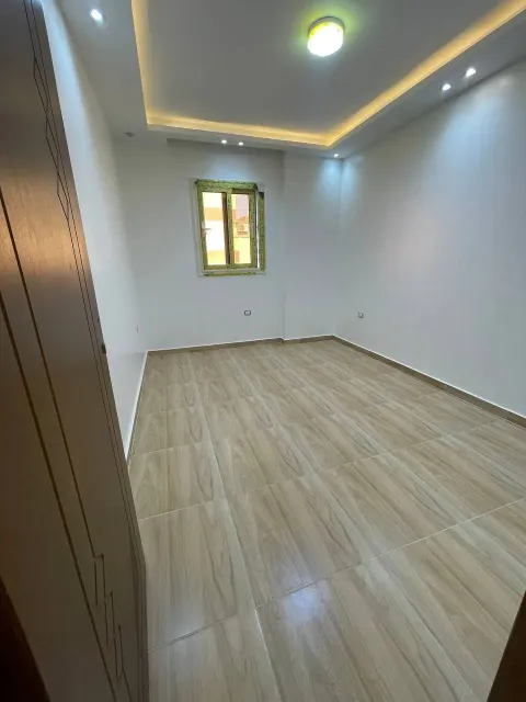 شقه للبيع