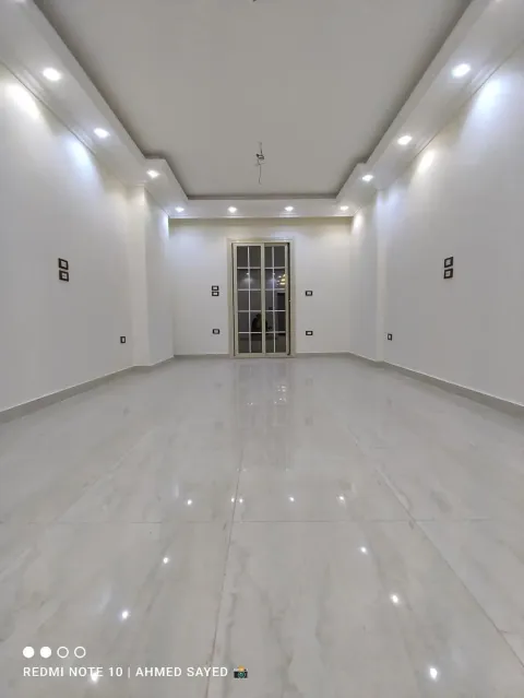 Apartment For Sale in Hadayek Al Ahram