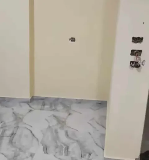 شقه للبيع بقلب حلوان شارع المحطه من المالك مباشره