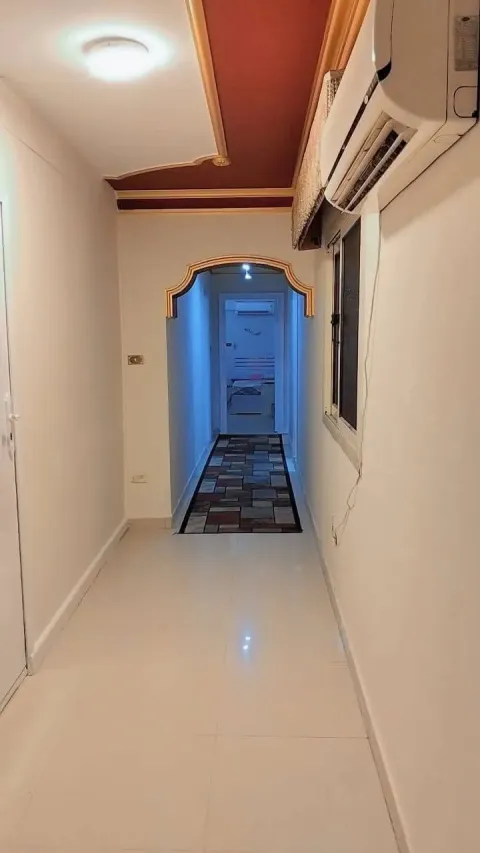شقةع النيل مباشر للايجار اليومي بسعر مناسب فالمنيل بالقرب الزمالك