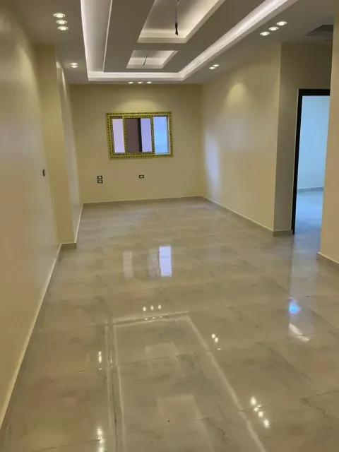 شقه إيجار ادري تنفع عياده