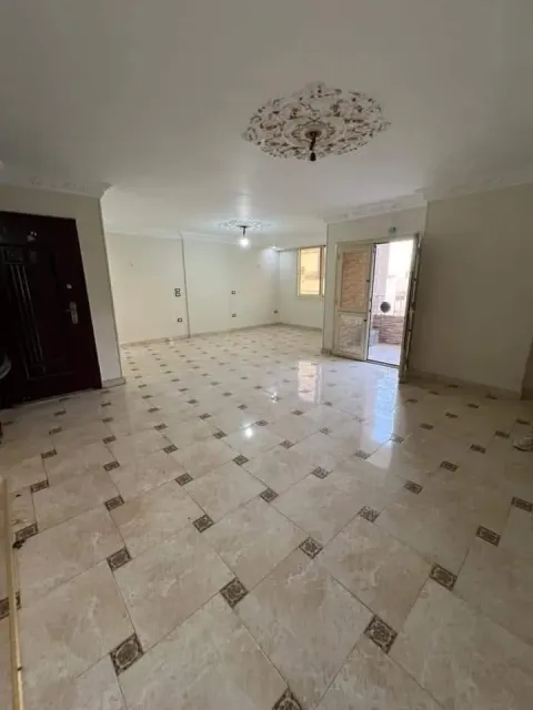 شقه للايجار قانون جديد الحي السابع مدينه نصر