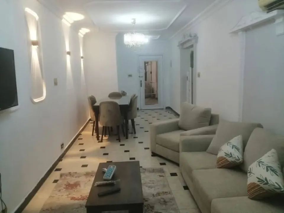 للأجار اليومى والشهري بدون عمولةأمام ميدان الساعه وأول عباس العقاد