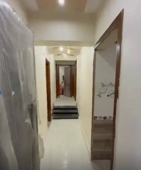 شقة للبيع ف النزهه الجديده شارع متفرع م طه حسين