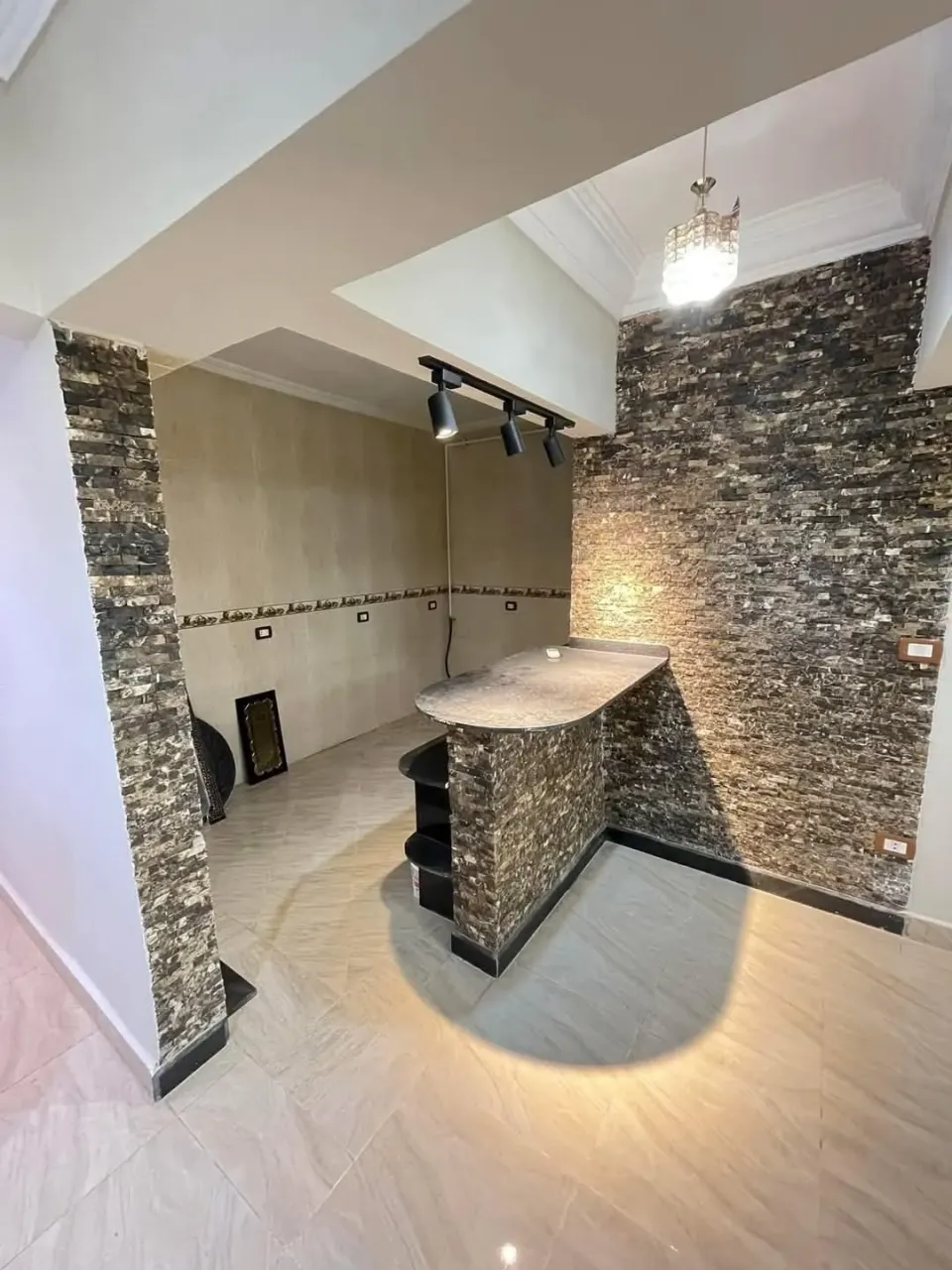 للبيع بمدينة الفردوس عمارات الشرطةامام دريم لاند ٦ اكتوبر
