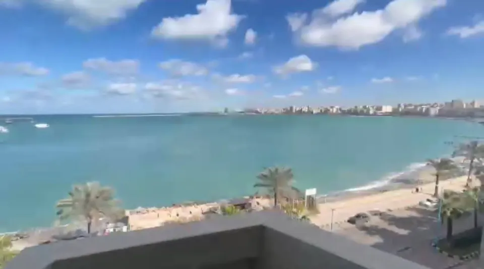 شقة للايجار في سموحه