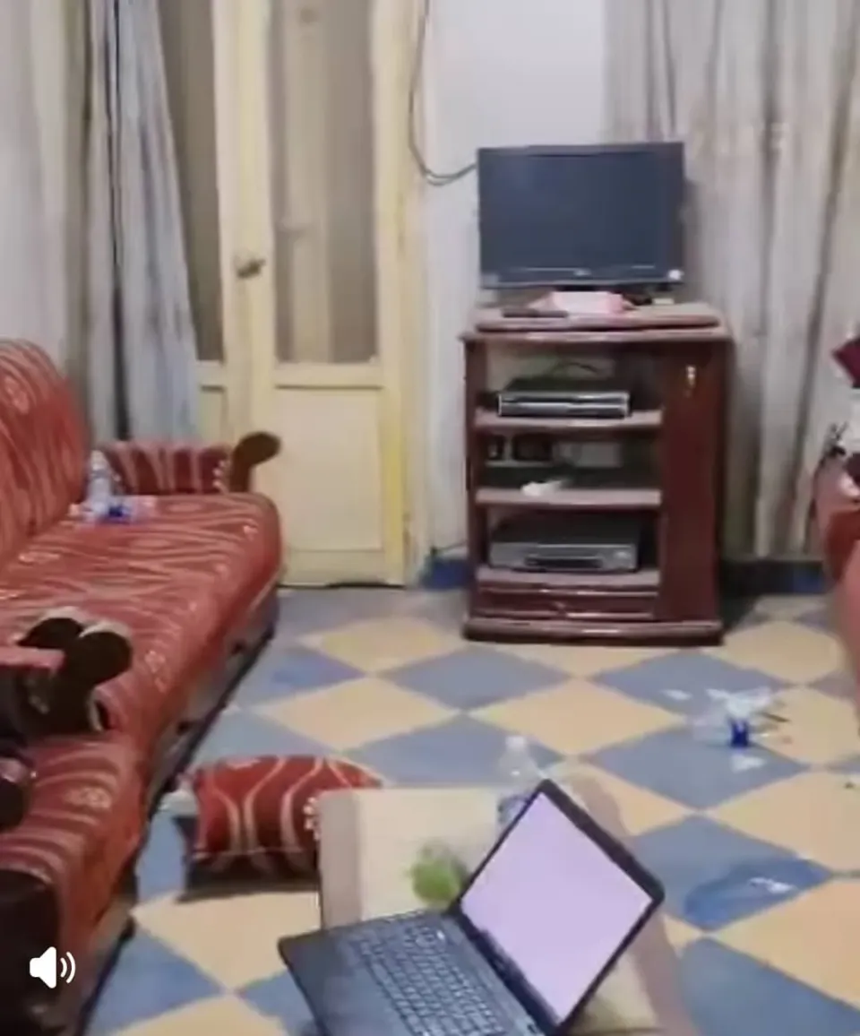 شقةللبيع بالقرب من مترو الحلمية ابراج الهنا مساحة١٢٥ متر