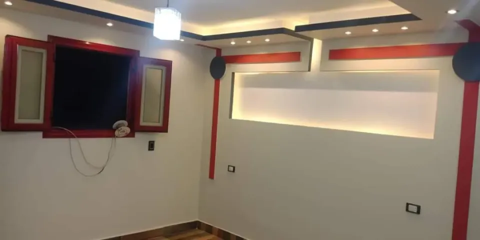 شقةبالقرب من مدرسة مارمرقس وكنيسة العذراء مريم بالزيتون