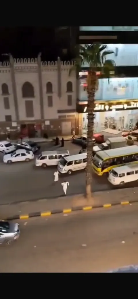محلات ومكاتب للبيع في فيصل