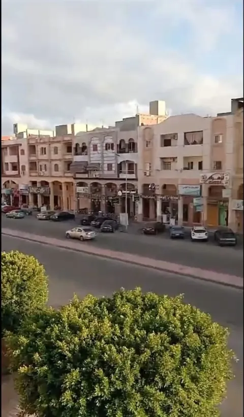 شقه للبيع