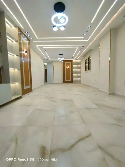 شقه 175م للبيع نازل من سعرهابمقدم 473 الف كاش بالمقطم