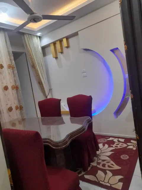 شقه للبيع سيتى اول شارع يمين التمثال دور تانى