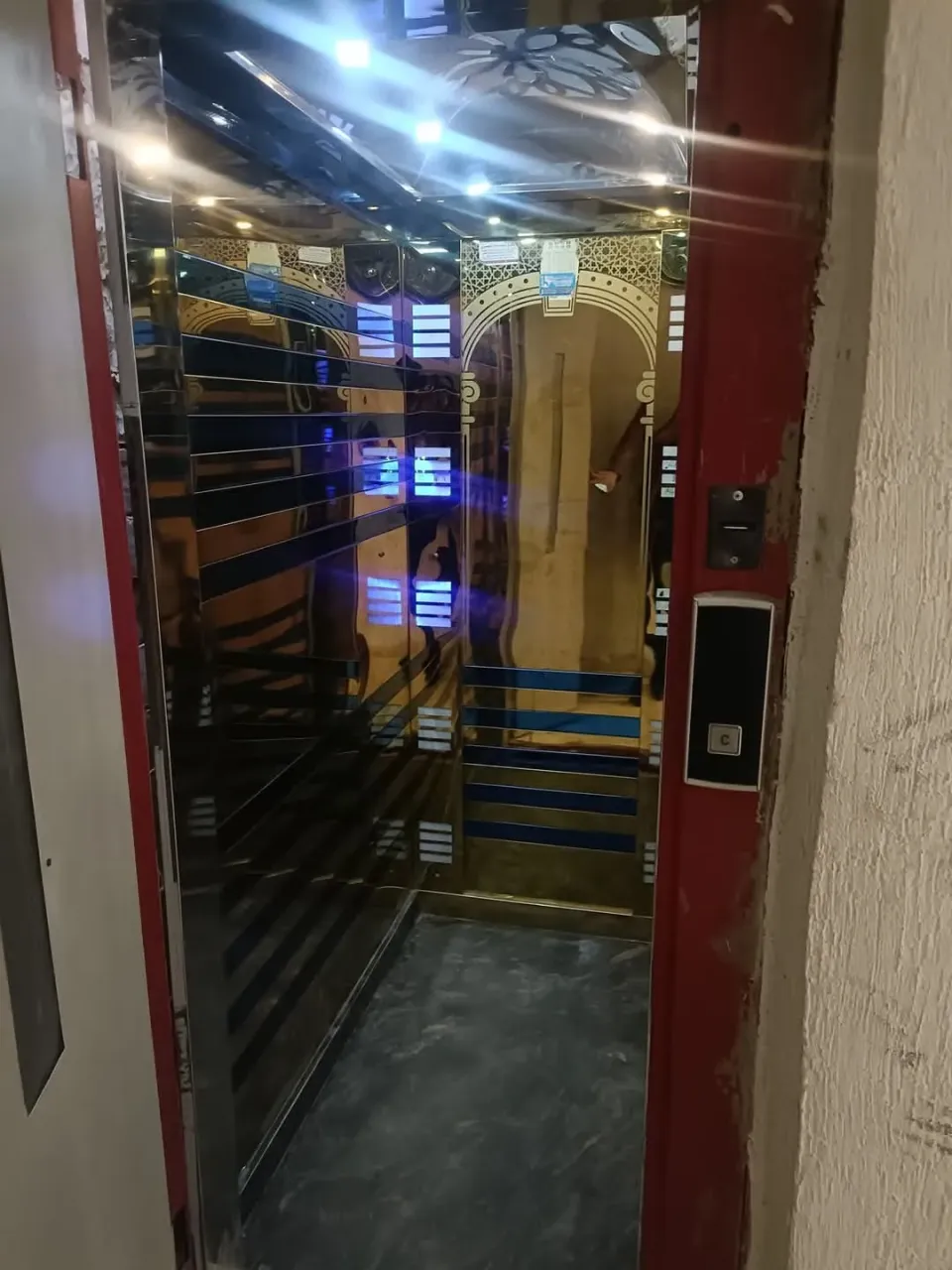 Apartment For Sale in Gesr El Suez