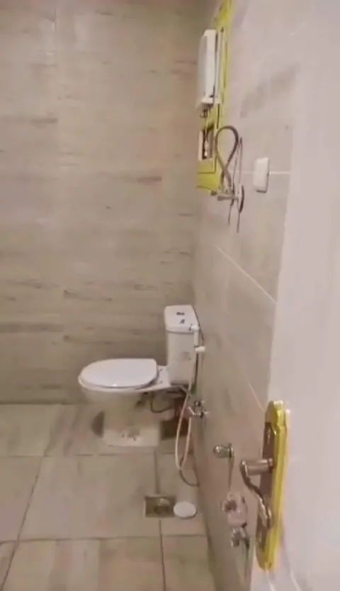 شقة للايجار بالمطبخ وغرفة نوم اول سكن 3نوم 2حمام