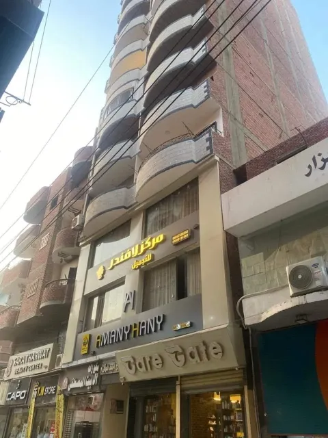 شقه ببرج مميز ١١٠ متر