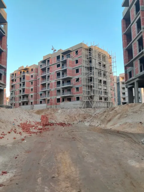 شقة جنة 6 ناصية دور تانى 130متر المنصورة