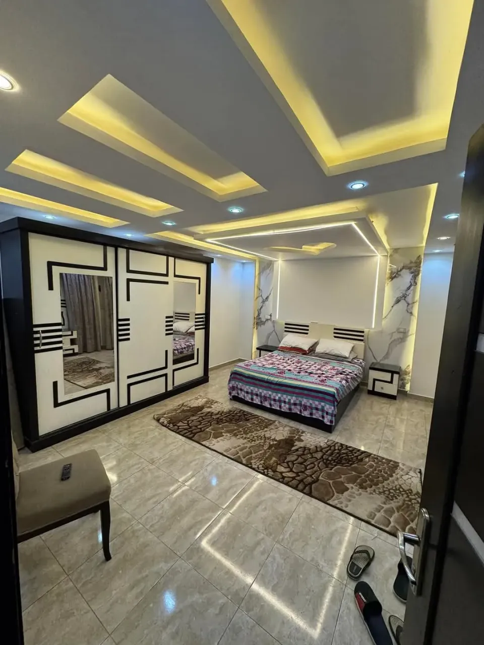 شقة220م عماره جديده ش المروه تفرعات محى ابو العز