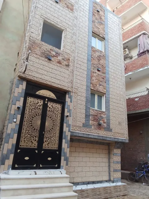 بيت للبيع في ابشواي